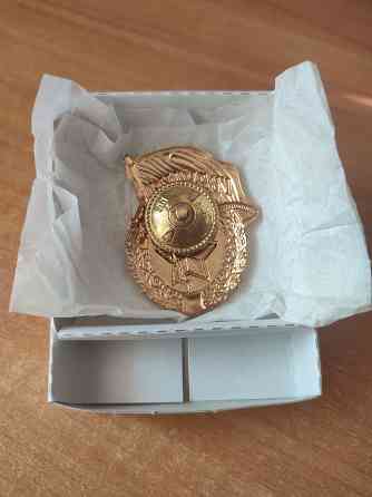 Продам новый оригинальный значок Гвардия! Горловка