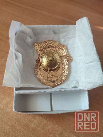 Продам новый оригинальный значок Гвардия! Горловка - изображение 2