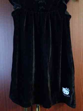 Продам платье для девочки бархатное на 7-8 лет Донецк