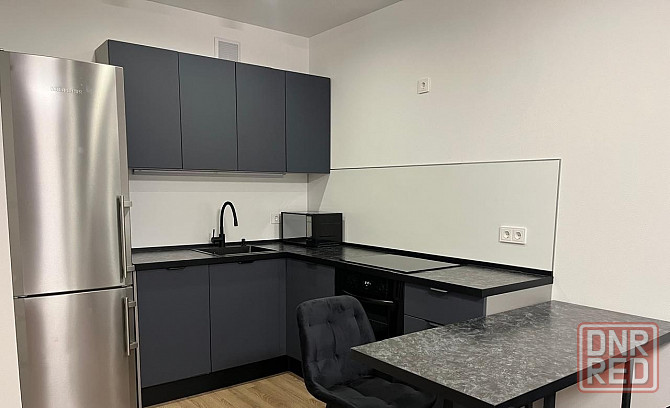 Сдаю однокомнатную квартиру в Калининском районе Донецка по адресу: проспект Дзержинского, 6 Донецк - изображение 2