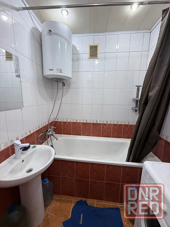 Сдам 3-х ком.кв-ру в Центре Гвардейки Макеевка - изображение 1