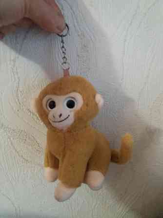 Продам игрушку брелок подвеску обезьяна Донецк