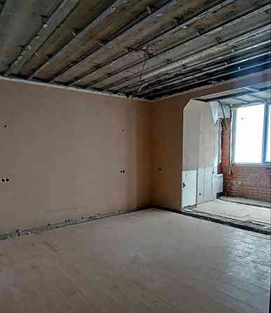 4 комнатная квартира Лавицкого 19 Мариуполь