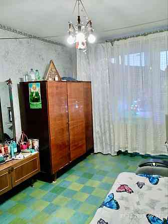 Продаётся 1 к квартира в Левобережном р-не, на Комсомольском бульваре. Мариуполь