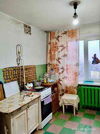 Продаётся 1 к квартира в Левобережном р-не, на Комсомольском бульваре. Мариуполь