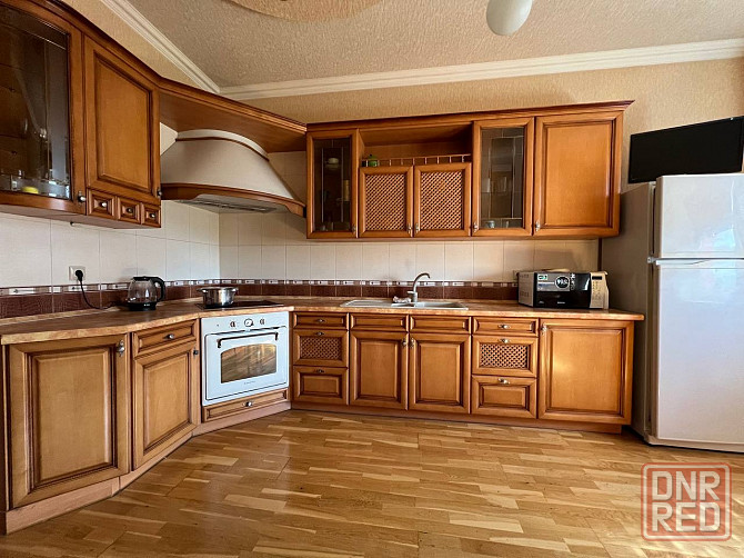 Arenda 2х Комнатной Квартиры 82м2 - KomFort Klass в Доме Новострой - Ильича - Вода 24/7 Донецк - изображение 1