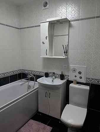 Сдается двухкомнатная квартира в Ворошиловском районе по ул. Артёма Донецк