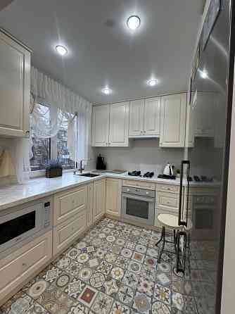 Продам шикарную квартиру, с новым ремонтом никто не жил Макеевка