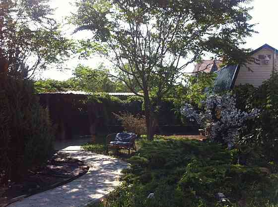 Продаю дом и гостевой дом у моря Мариуполь