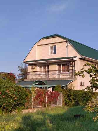 Продаю дом и гостевой дом у моря Мариуполь