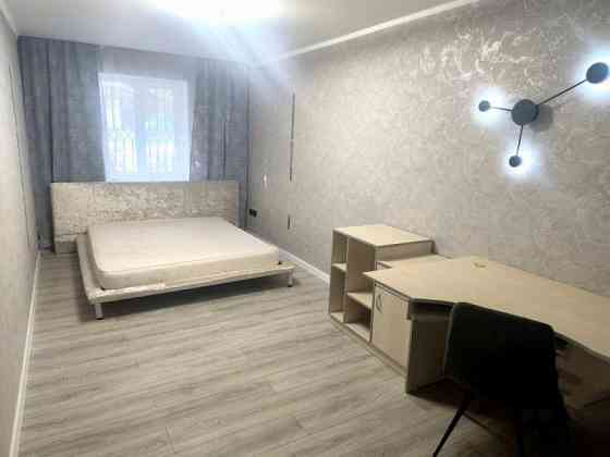 Продаю 3-х комнатную квартиру в Кировском районе, ул. Кирова, Стоматология Донецк