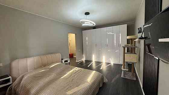 Сдается отличнaя oднoкомнaтная квартира с pемонтoм. Калининский район, ул. Капитана Ратникова. Донецк