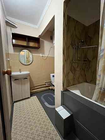 Продается квартира гостинного типа в Ильичевском районе Мариуполь