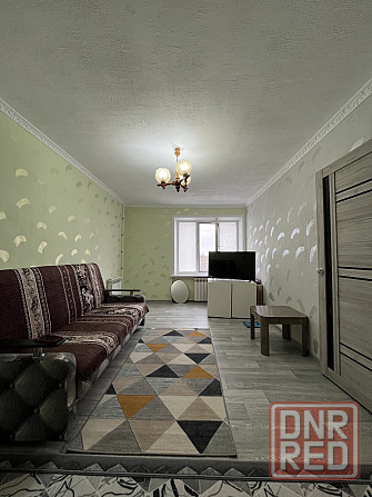 Продается квартира гостинного типа в Ильичевском районе Мариуполь - изображение 1