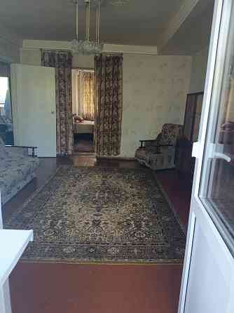 Продам 2х-комнатную площадь Бакинских комиссаров. Донецк