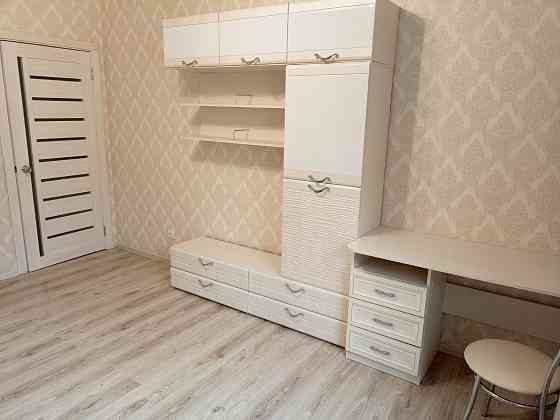 Сдaeтcя уютнaя, однoкомнaтная квартира в Буденовском районе на Заперевальной Донецк