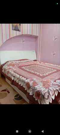 сдам 2 к.кв. киевский р. артема 208 недоезжая 600 метров до жд 30000 р.бойлер. Донецк