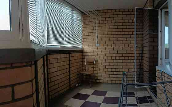 Сдается однокомнатная квартира , на длительный срок , 5 минут от автовокзала Южный. Донецк