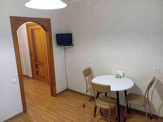 Сдается однокомнатная квартира , на длительный срок , 5 минут от автовокзала Южный. Донецк