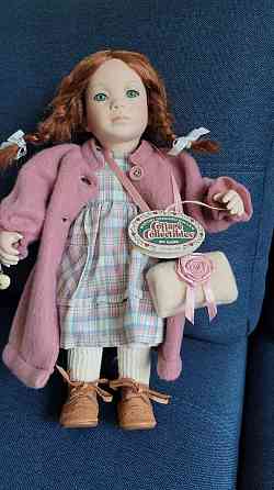 Продам коллекционную куклу Луганск