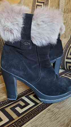 Продам женские ботильены Луганск