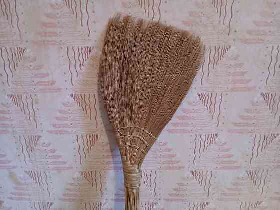 Веник сорго 3х прошивной. 87см, новый Донецк