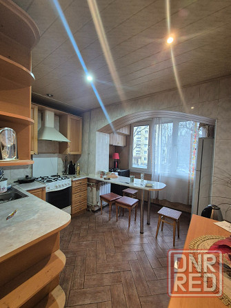 Продам 2х комнатную квартиру в Макеевке центр Макеевка - изображение 1