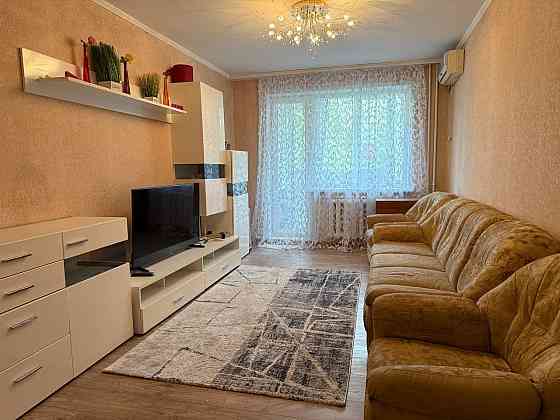 Сдам 2-х к.кв в центре города Мариуполь