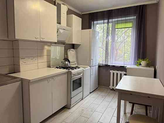 Сдам 2-х к.кв в центре города Мариуполь