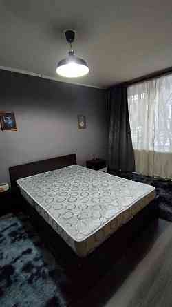 Сдаётся хорошая уютная квартира в Ворошиловском район, расположенная рядом с ДонГу. Донецк