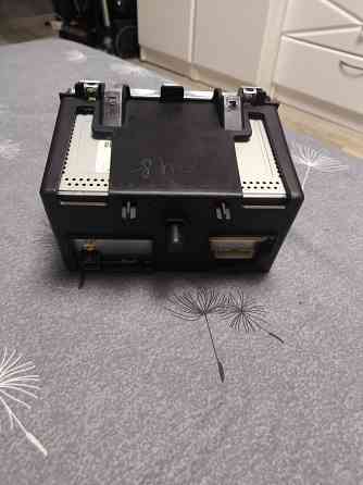 Продам штатную магнитолу Лада Веста нг Макеевка