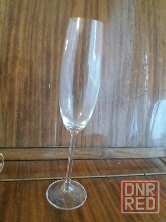 Продам бокал очень высокий Донецк - изображение 2