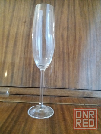 Продам бокал очень высокий Донецк - изображение 1