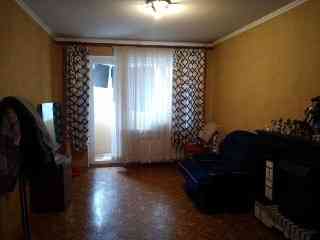 Продам 3х комн кв 6/9 ул.50 лет ссср Мариуполь