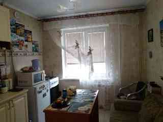 Продам 3х комн кв 6/9 ул.50 лет ссср Мариуполь