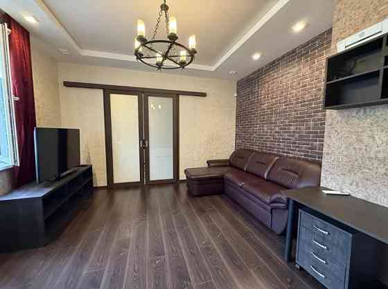 Сдается двухкомнатная квартира в Калининском районе Донецка.Ориентир Обжора Донецк