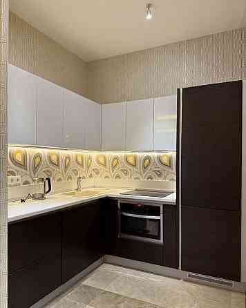 Сдаётся в Донецке двухкомнатная квартира, Набережная , с эксклюзивным дизайнерским ремонтом Донецк