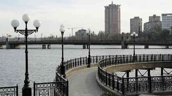 Продаю 3-хком.на Набережной Донецк