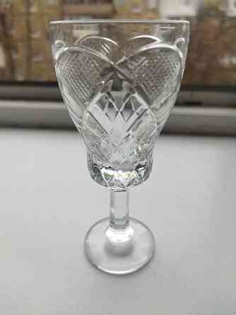 Большие хрустальные рюмочки на ножке ссср Донецк