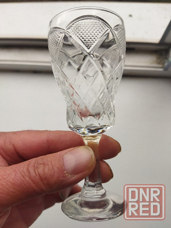 Большие хрустальные рюмочки на ножке ссср Донецк - изображение 4