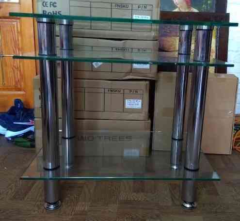 Стеклянный стол под телевизор и аппаратуру Донецк