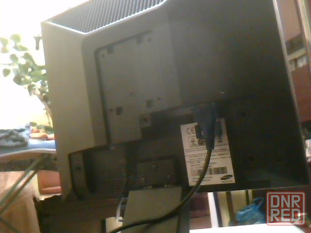 Продам жидкокристалический монитор за 800 р Донецк - изображение 2