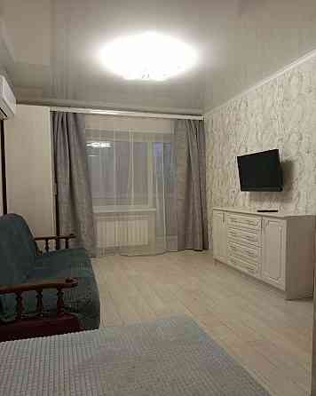 Сдается 1 комнатная квартира на длительный срок в Калининском р-не, бульвар Шевченко Донецк