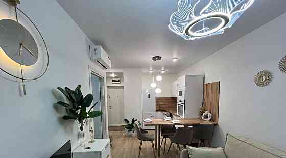 Сдаю шикарную однокомнатную квартиру в Ворошиловском районе Донецка по адресу: улица Артёма, 90 Донецк