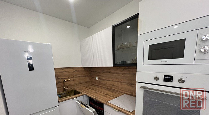 Сдаю шикарную однокомнатную квартиру в Ворошиловском районе Донецка по адресу: улица Артёма, 90 Донецк - изображение 2