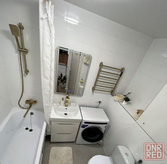 Сдаю шикарную однокомнатную квартиру в Ворошиловском районе Донецка по адресу: улица Артёма, 90 Донецк - изображение 7