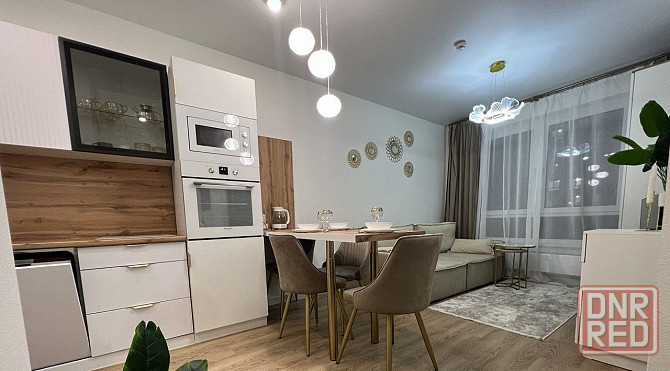 Сдаю шикарную однокомнатную квартиру в Ворошиловском районе Донецка по адресу: улица Артёма, 90 Донецк - изображение 4