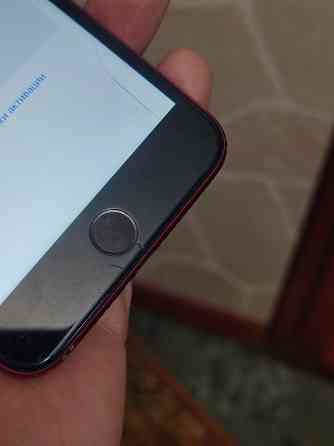 Apple iPhone 8 plus product red Макеевка