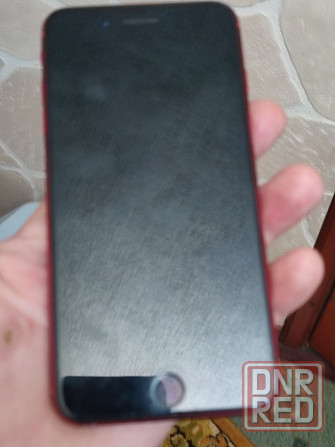 Apple iPhone 8 plus product red Макеевка - изображение 4