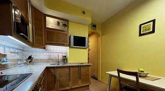 Медицинский институт, проспект Ильича. Донецк